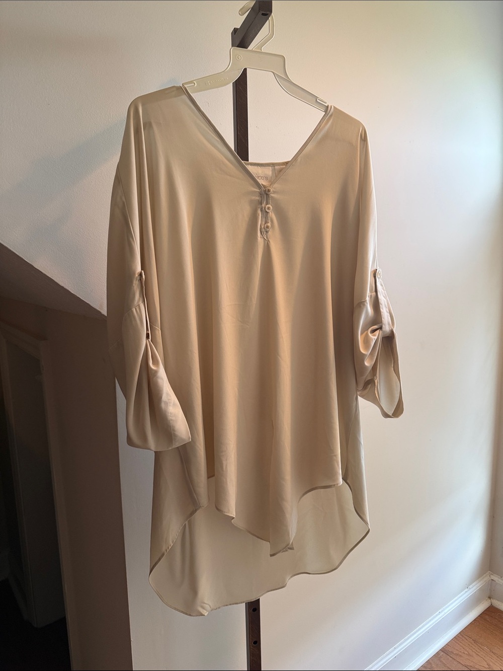 Chico's Cream Roll-Sleeve V-Neck Tunic